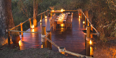 Olivers Camp, Dinner